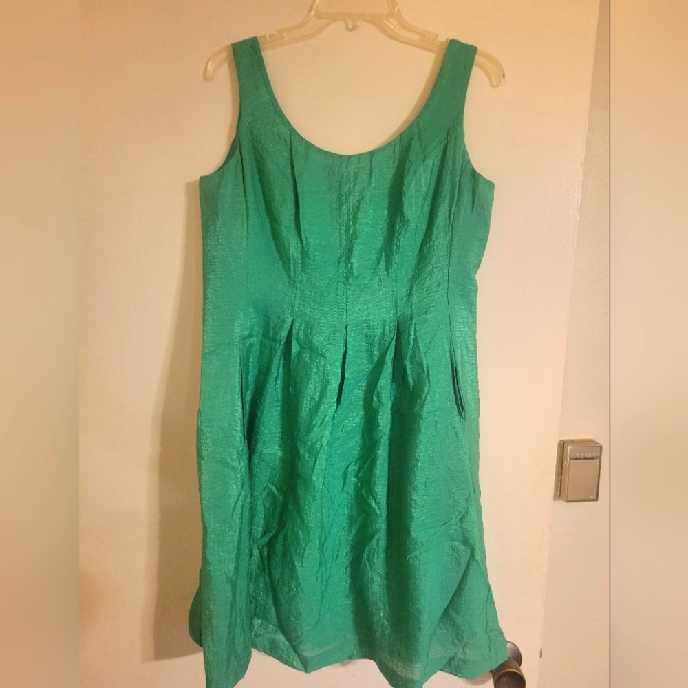 Green Nine West Dres